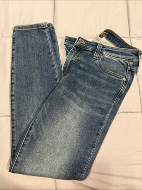 Kut from the Kloth Medium Blue Skinny Jeans